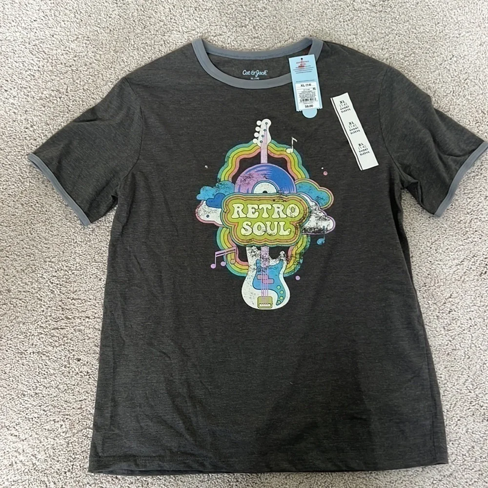 Boys Retro Soul T-shirt. Size 14. NWT